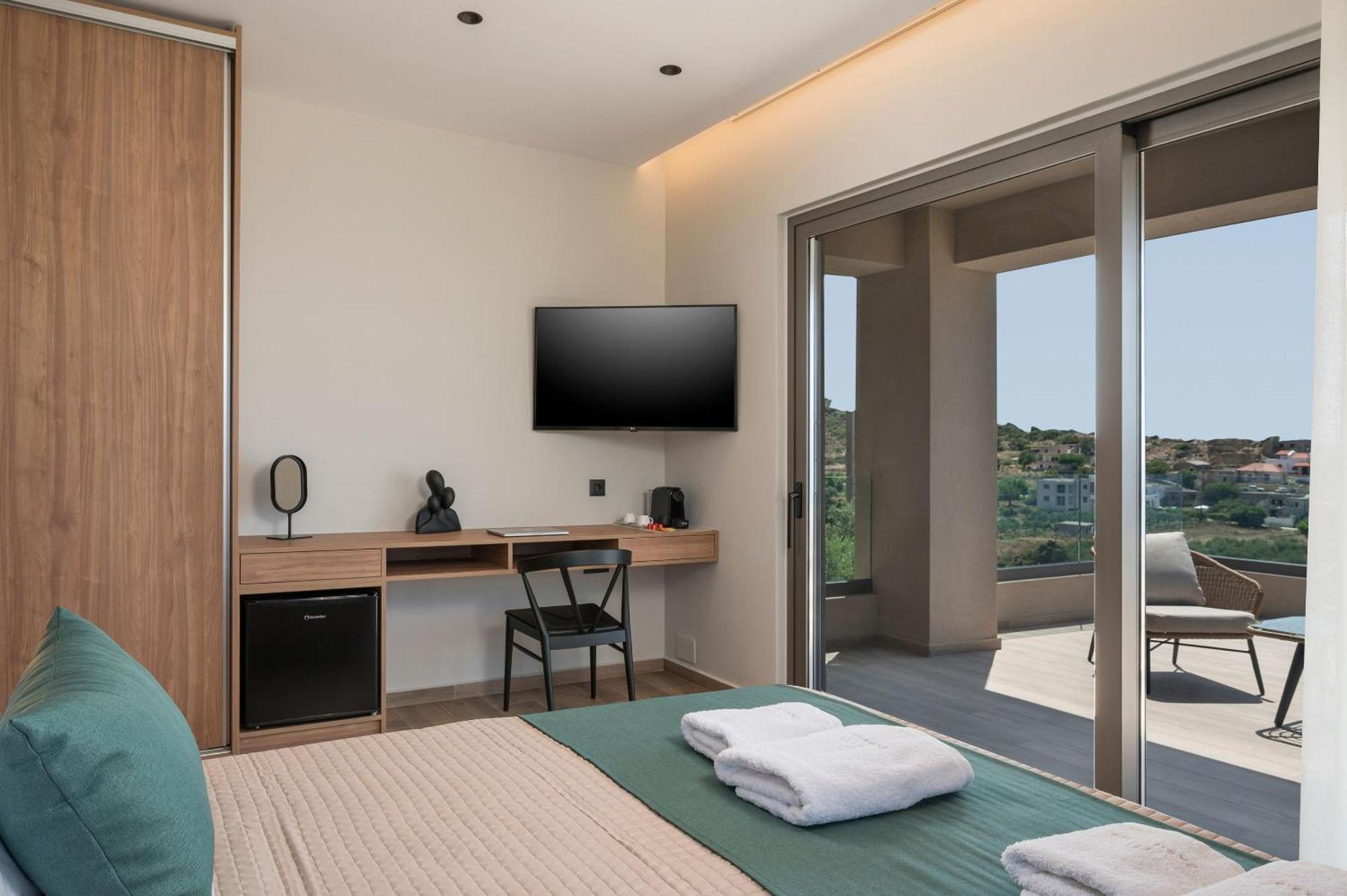 Villa Ekphrasis With Sea View And Jacuzzi Ravdhoukha Bagian luar foto