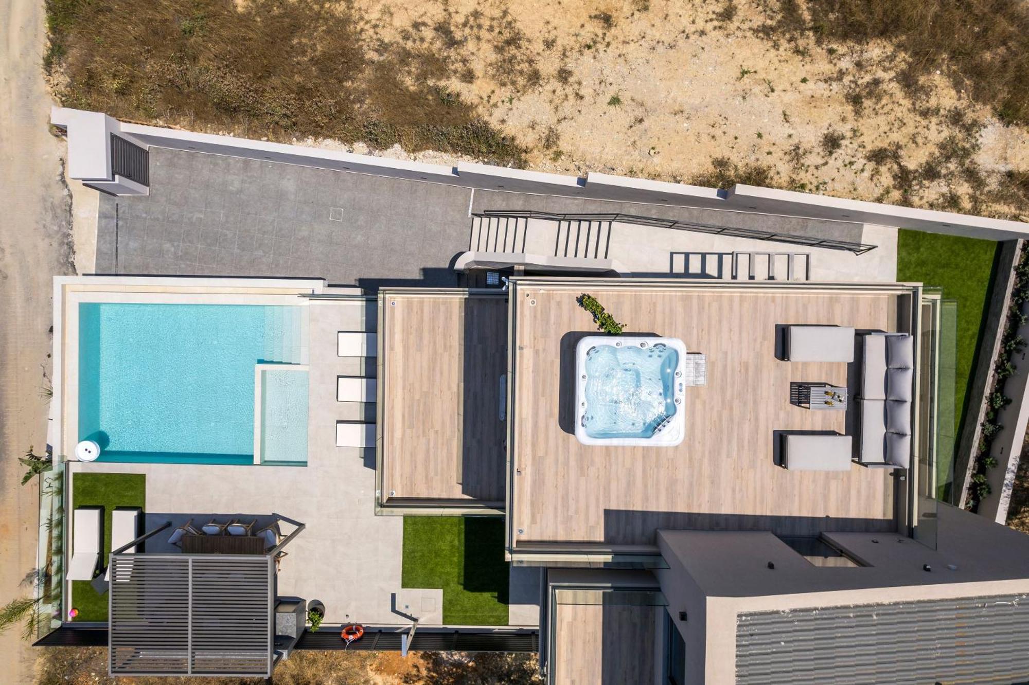 Villa Ekphrasis With Sea View And Jacuzzi Ravdhoukha Bagian luar foto